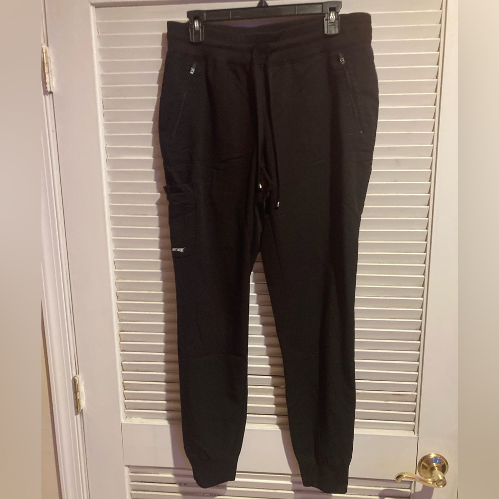 Grey’s Anatomy Black Jogger Scrubs